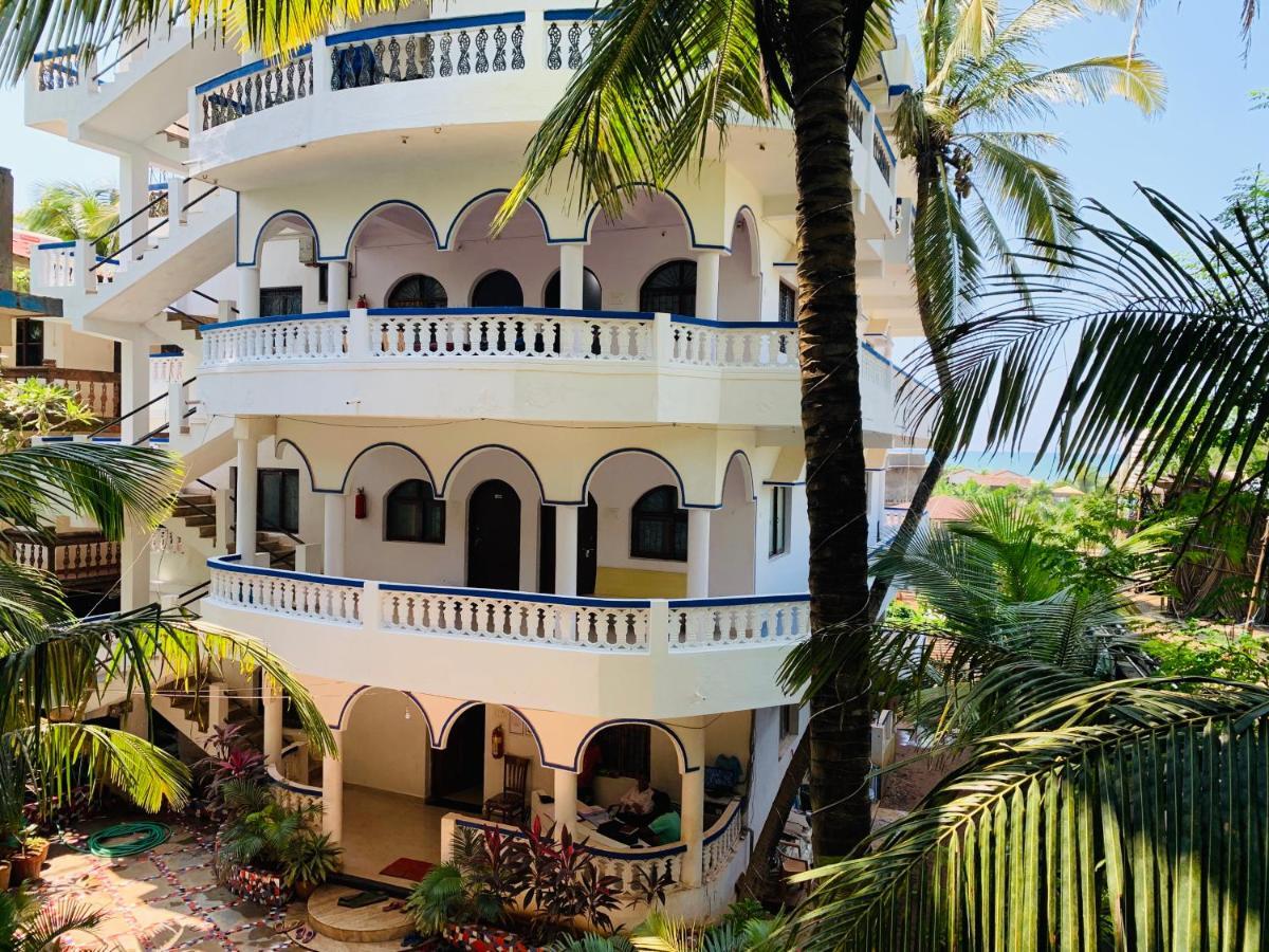 Swati Hotel Arambol Exterior photo