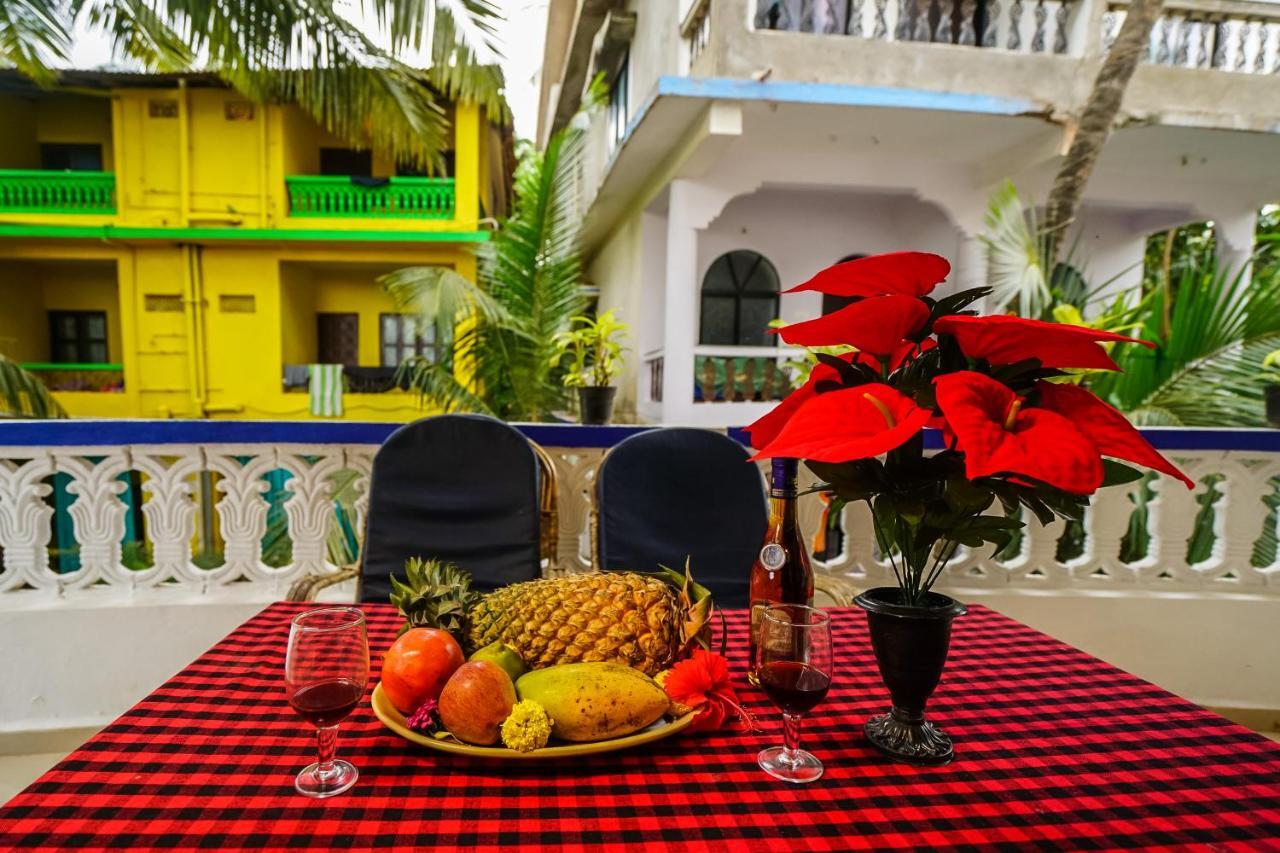 Swati Hotel Arambol Exterior photo